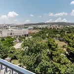 Perfect Location, Amazing View 3 Bedroom Apartment