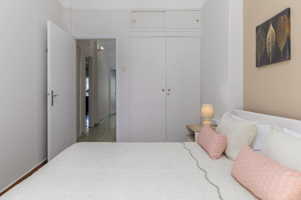 Apartment Perfect Location, Amazing View 3 Bedroom