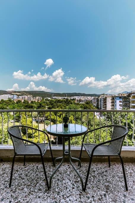 Perfect Location, Amazing View 3 Bedroom *