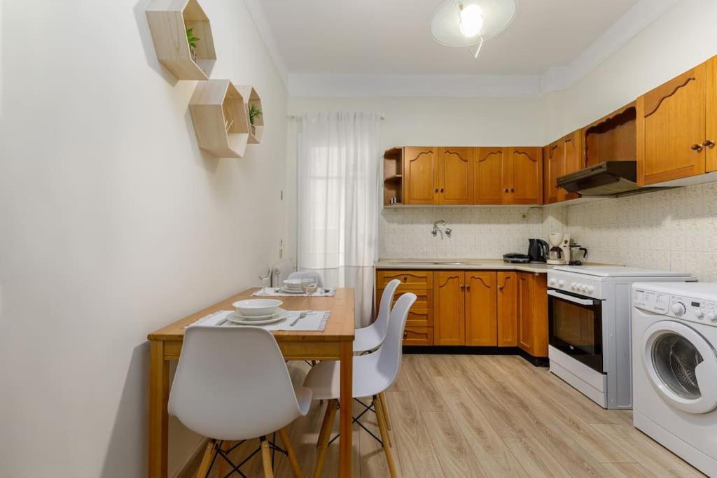 Perfect Location, Amazing View 3 Bedroom